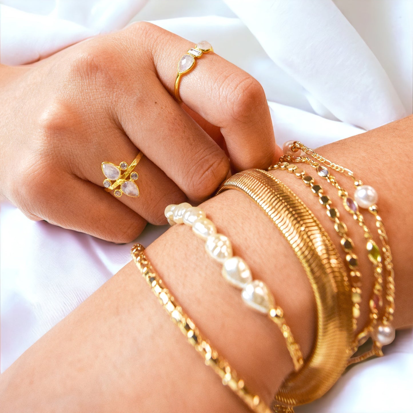 Patterned tube bracelet