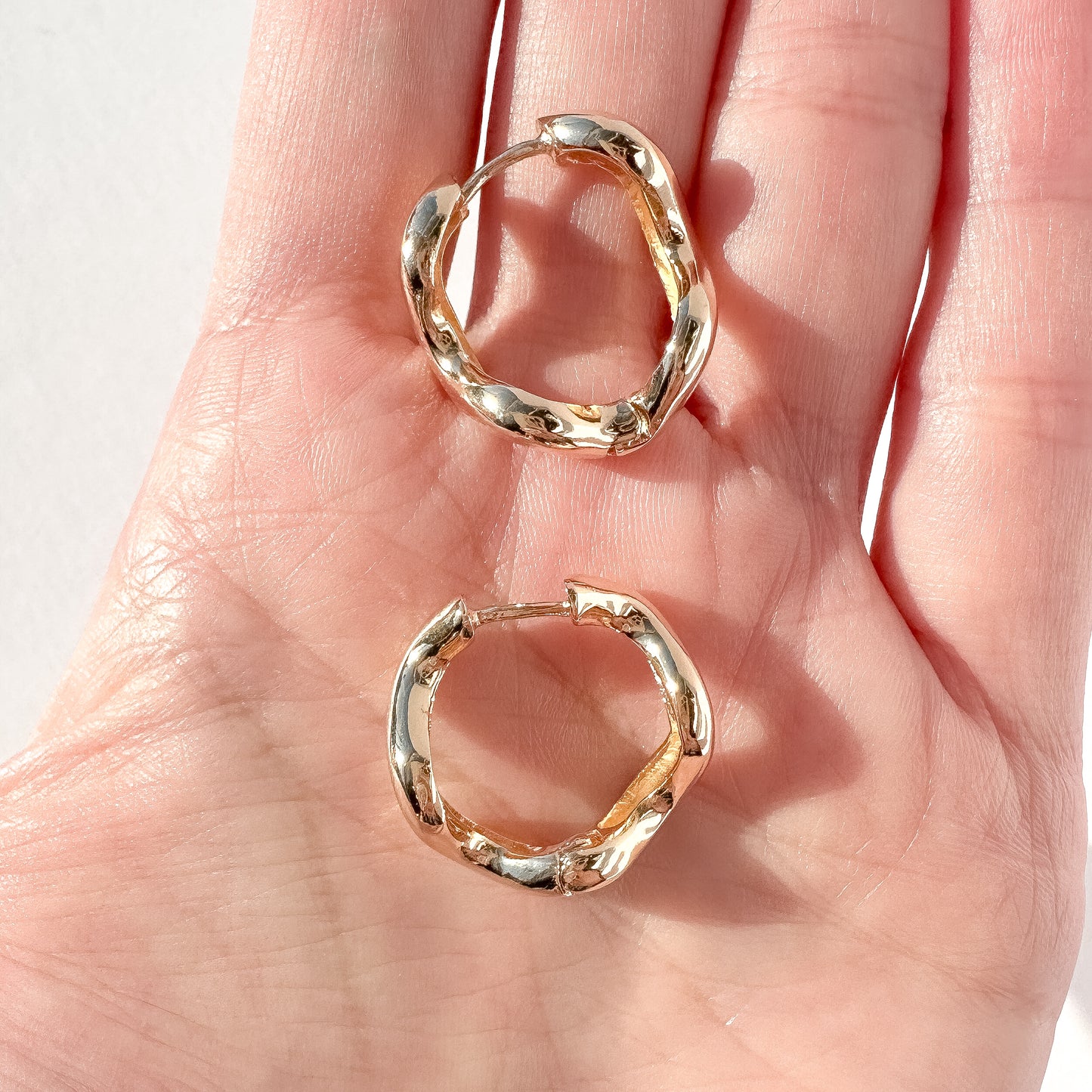 18k gold-filled lightweight wavy earrings